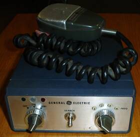 4ec59a91 Ge Vintage General Electric Mobile Control Unit 2-way Radio With Mic