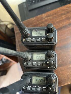 Tk-350-4 Kenwood Qty 3 Tk-350 Uhf Low 406-430 Mhz Portables