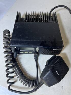 Macom Krd-103-133/19-r1b Ericsson M/a-com Two-way Radio With Microphone Freeship