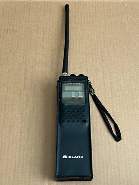75-779 Midland / Smt Scanning Dual Watch 7 Watt 49 Channel Portable Cb Radio