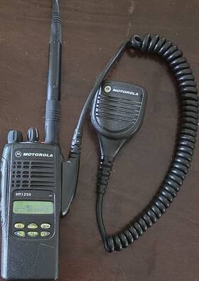Motorola Aah25ehf9aa5an Ht1250 Aah25ehf9aa5an. Low Band 29.7 To 35.9mhz