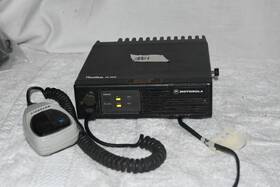 Motorola D33lra7304ak Radius M100 Vhf 136-152mhz 15w Mobile Radio W Mic - Powers On- W3b #3