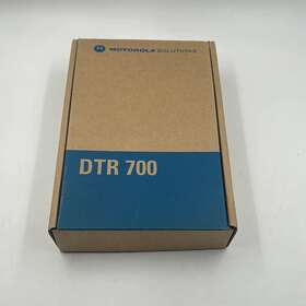 Dts150nbdlaa Motorola New Open Box Dtr700 50 Channel 900 Mhz Two Way Radio With Belt Holster