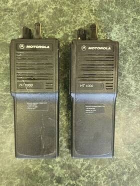 Motorola H01kdc9aa3c/dn Lot Of 2 Ht1000 Vhf 16ch - No Battery