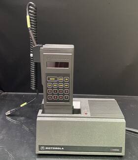 Motorola T3010dx Dvp Code Inserter Xts Vhf Uhf And Charger Nl 8856a - Untested