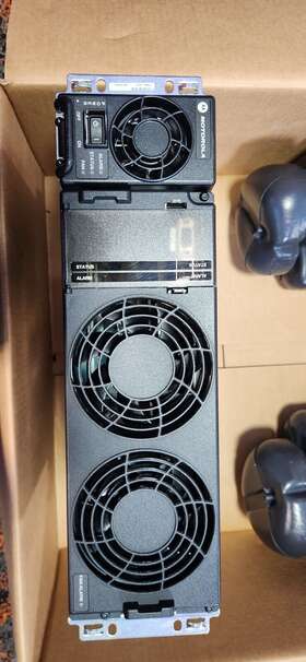 Dln6569a Motorola T7038a Gcp 8000 Site Controller With Oem Mounts Software Cables