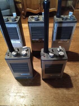Fpn-510d Uniden Handheld Lot Of Five Fpm 510d Vhf