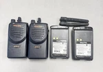 2X Motorola Mag One BPR40 Uhf Two Way Radios AAH84RCS8AA2AN W/batteries. Fixed Price $84.00.
