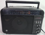 Vtg Superadio 7-2887B General Electric Long-range Am/fm Tested. Fixed Price $48.00.