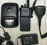 Motorola XPR7350E Uhf Radio 403-512MHZ AAH56RDC9WA1AN With Charger. Fixed Price $400.00.