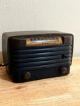 Vintage Bendix Model 526C Catalin Tube Radio 1946 Parts Or Repair. Fixed Price $399.99.