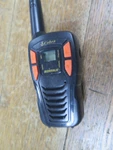 Cobra ACXT145 22-CHANNEL 2-WAY Radio One Working. Fixed Price $5.00.