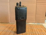 Motorola Ht 1000 Uhf Handie - Talkie Model H01RDC9AA3BN. Fixed Price $21.74.